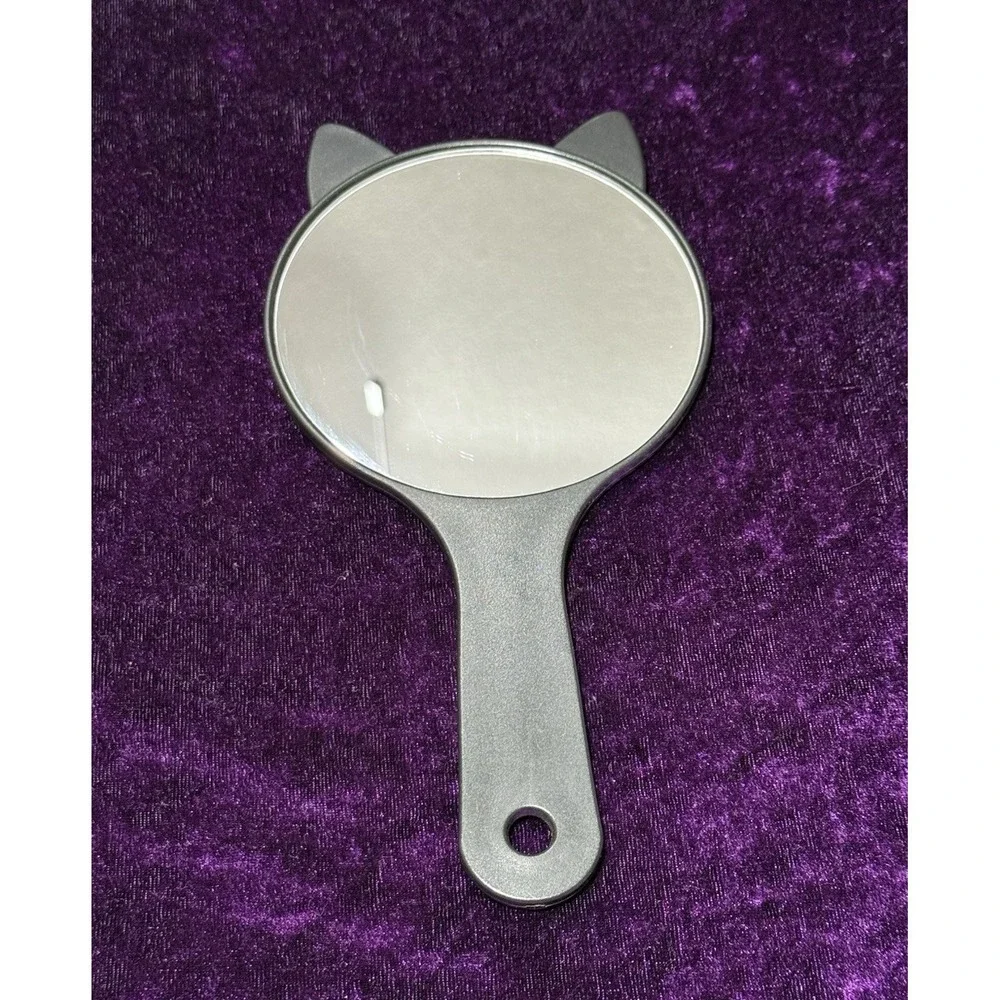 Disney‎ Hocus Pocus Hand Mirror Binx Black Cat Colourpop